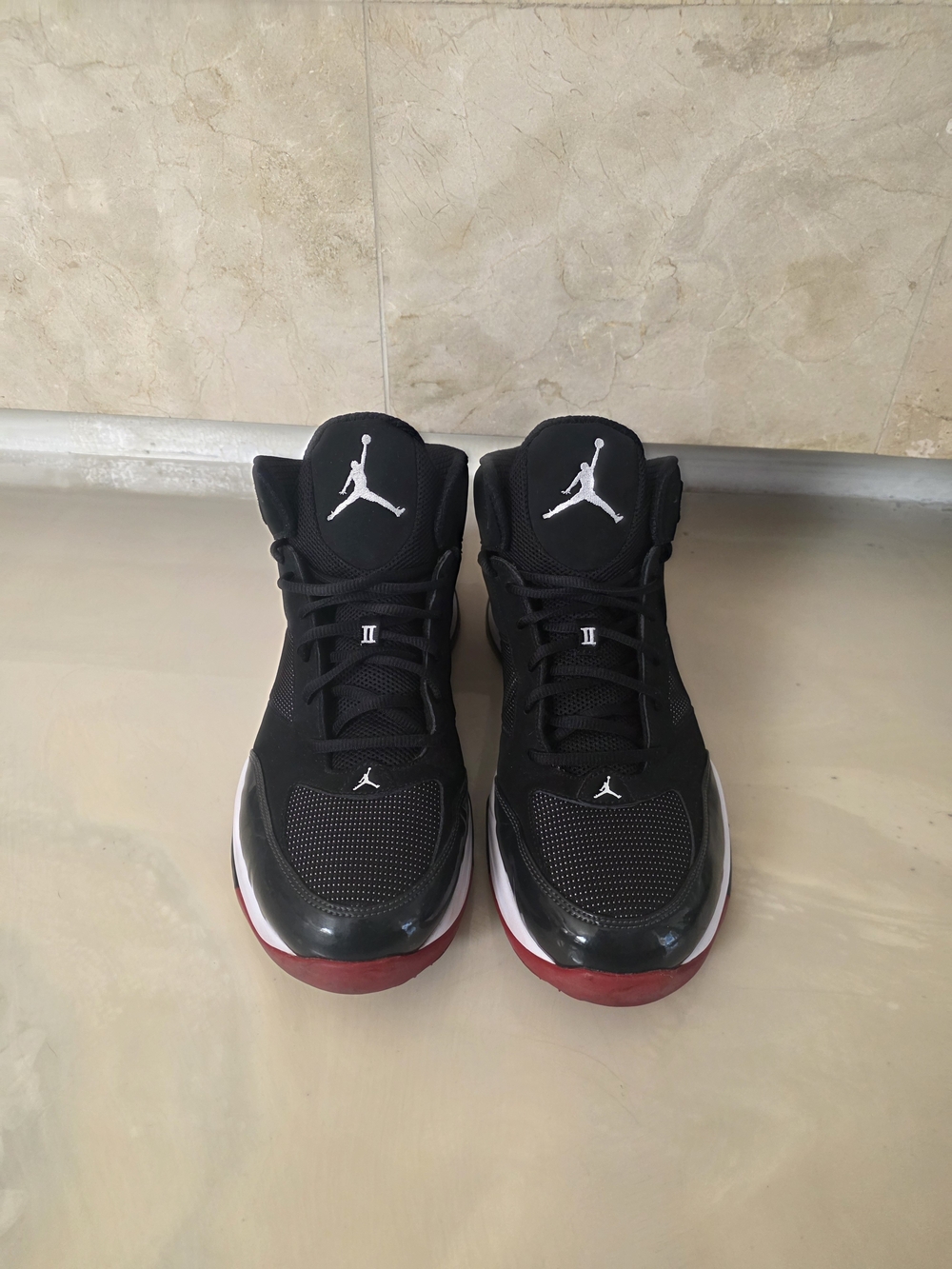 Air Jordan BCT Mid2 Men's Black and Red Retro Basketball Sneakers